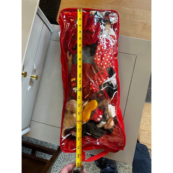 Disney Doll and accessories H18” - Picture 5 of 6